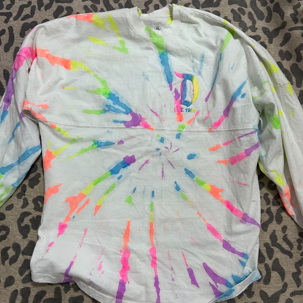 tie dye Disneyland spirit jersey
